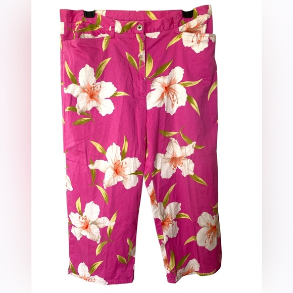 Ralph Lauren Vibrant Pink Floral Capris with Tropical Print - Picture 1 of 6